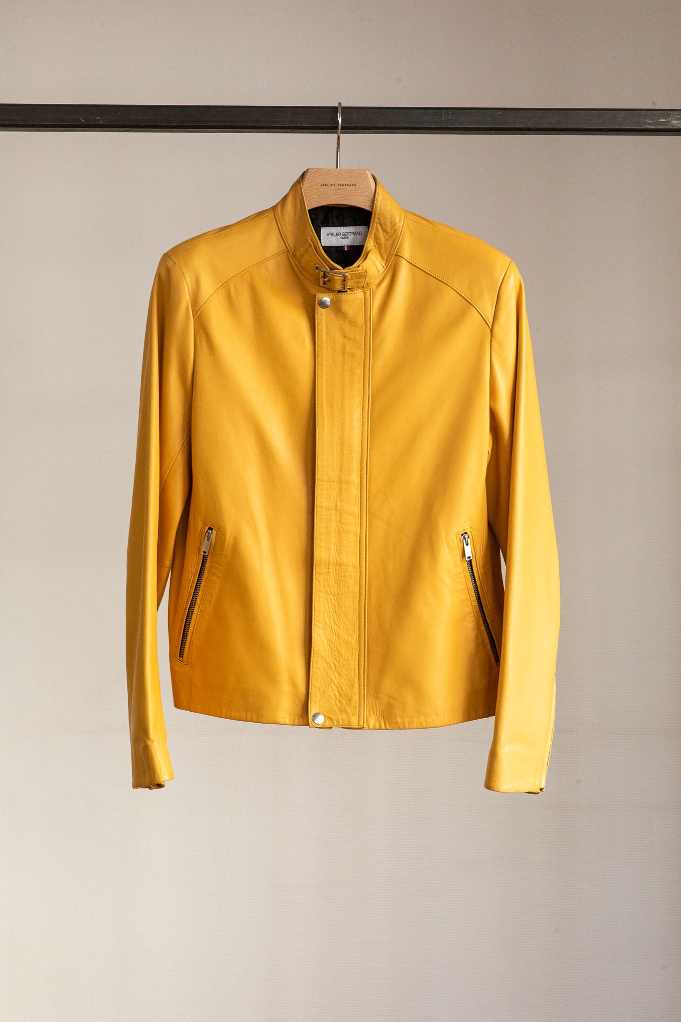Classic — Lamb dipped mustard — Size 48