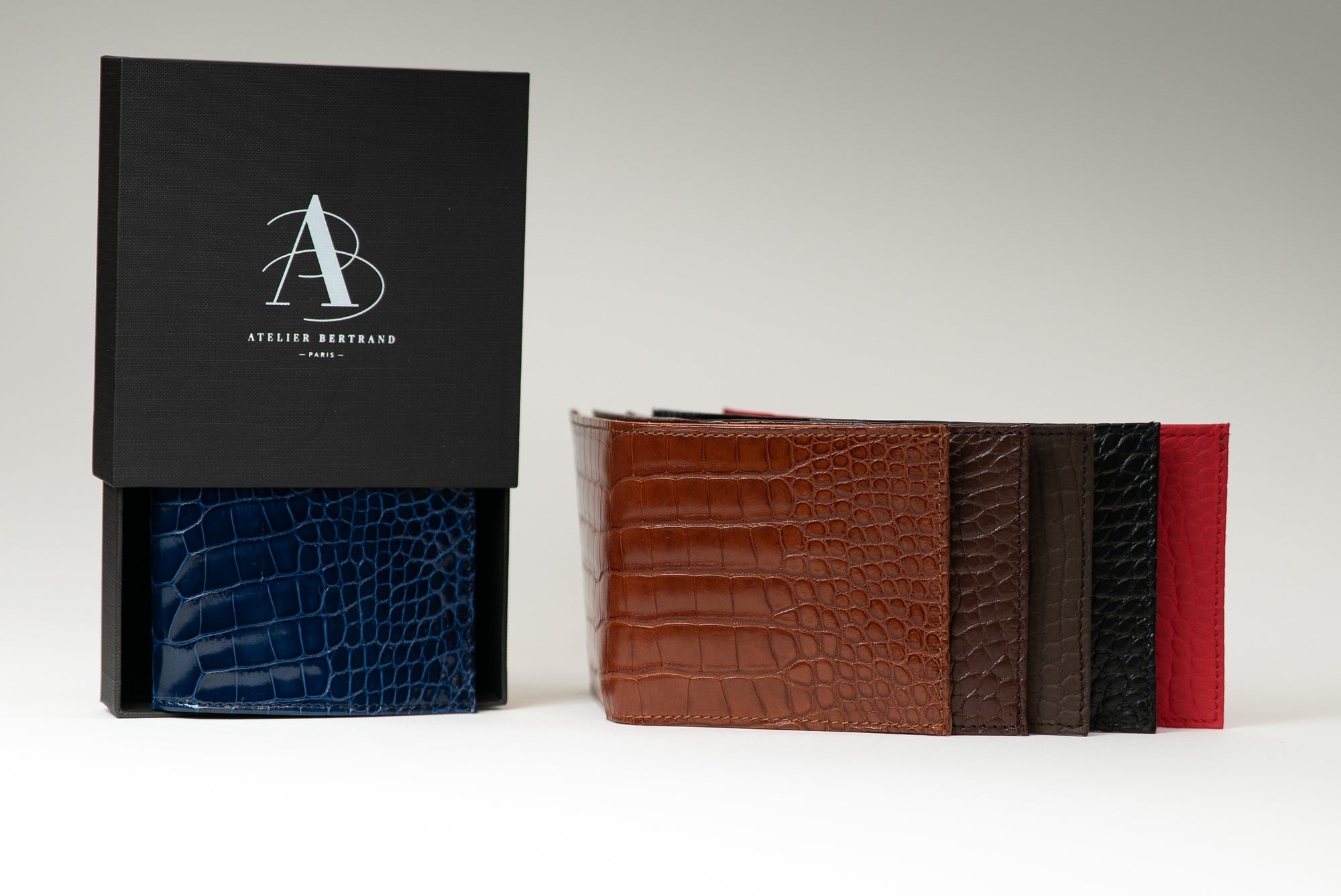 Portefeuille crocodile noir brillant