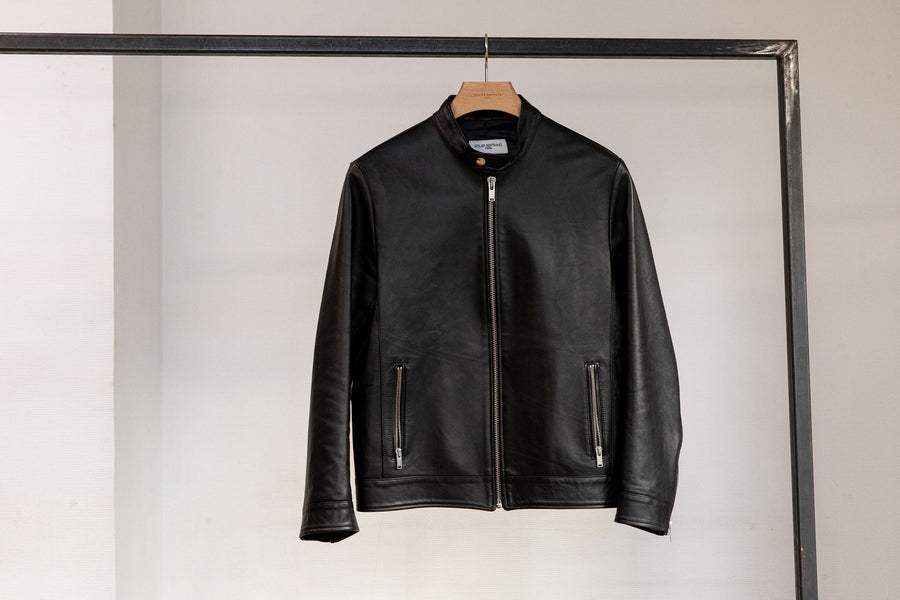 Minimalist — Black immersed lambskin — Size 44