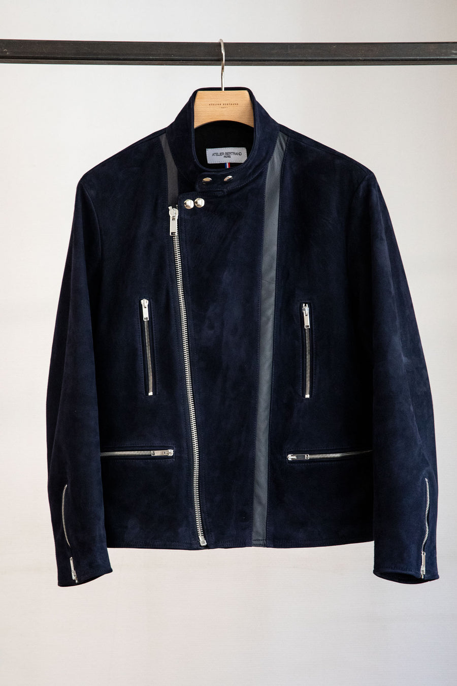 Rider — Velour lambskin & plongé lambskin, navy and camel — Size 50